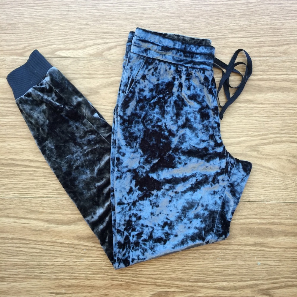 Grey Polyester/Spandex Jogger Style Sweatpants